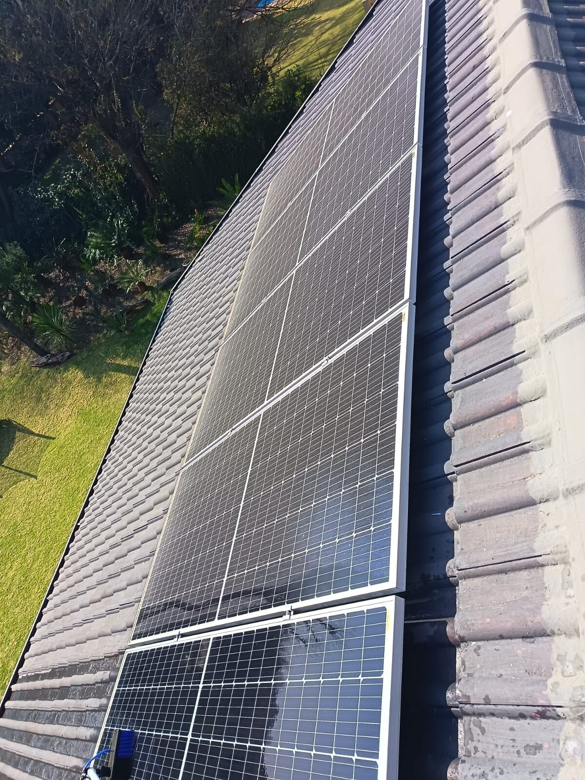 Wall-mounted solar panels for reliable renewable energy